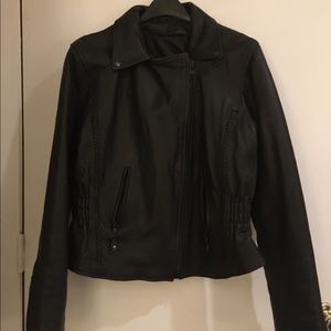 Women’s leather jacket